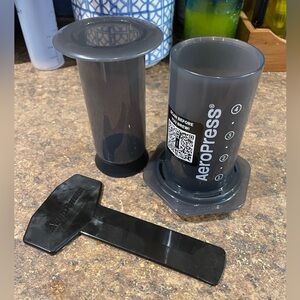 Aero press coffee maker